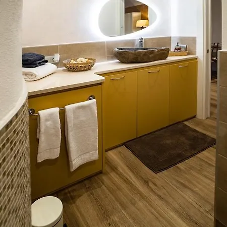 Carrara Deluxe Διαμέρισμα