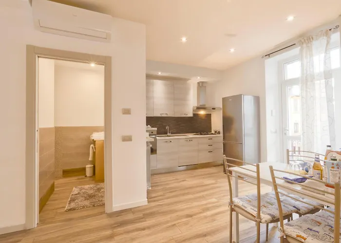 Carrara Deluxe ברגמו