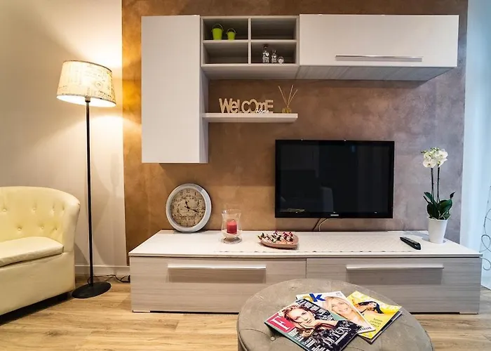 Carrara Deluxe דירה *